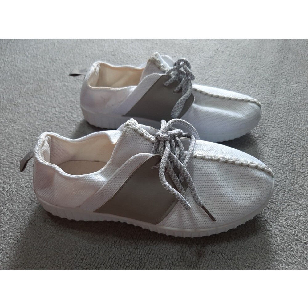 Bamboo Sneakers Womens Size 5.5 White 5 1/2